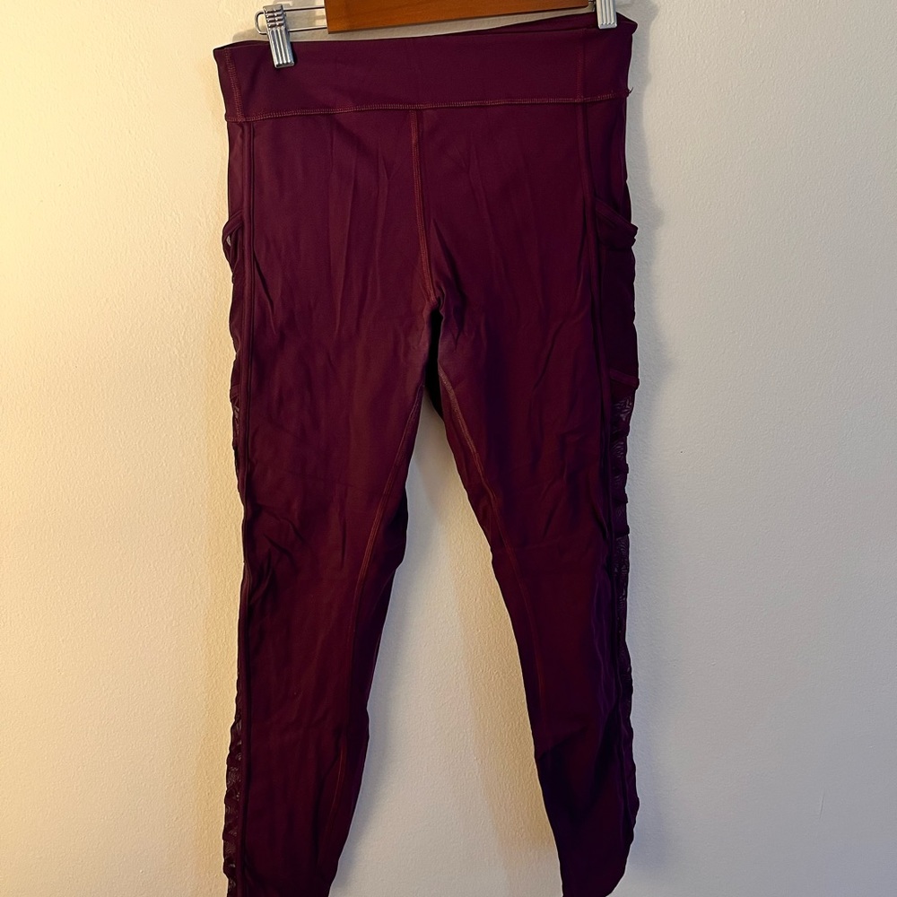 Size 10 lululemon leggings